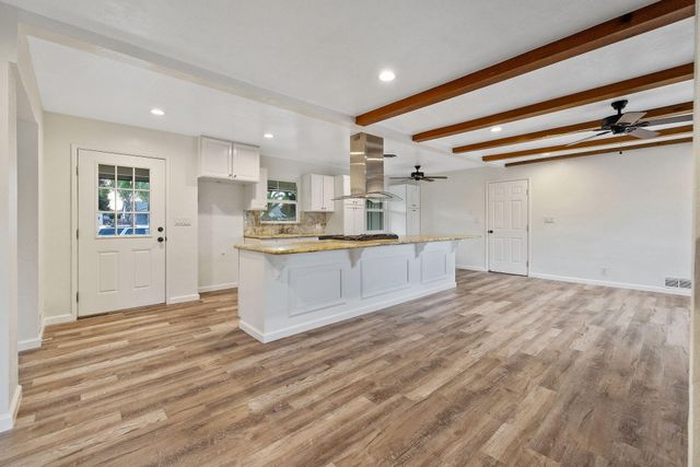 2320 S Locust Street, Visalia, CA 93277
