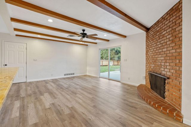 2320 S Locust Street, Visalia, CA 93277