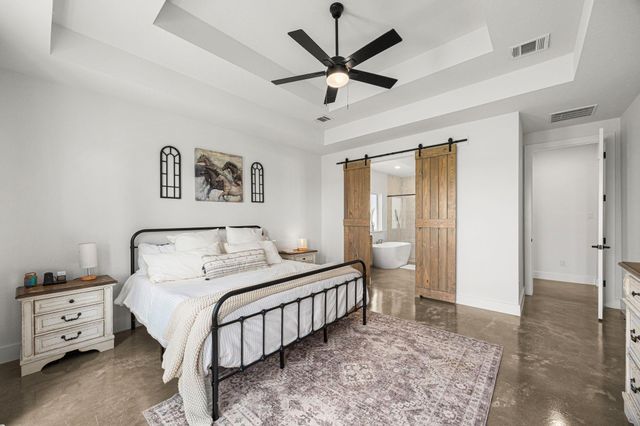 15757 County Road 272, East Bernard, TX 77435