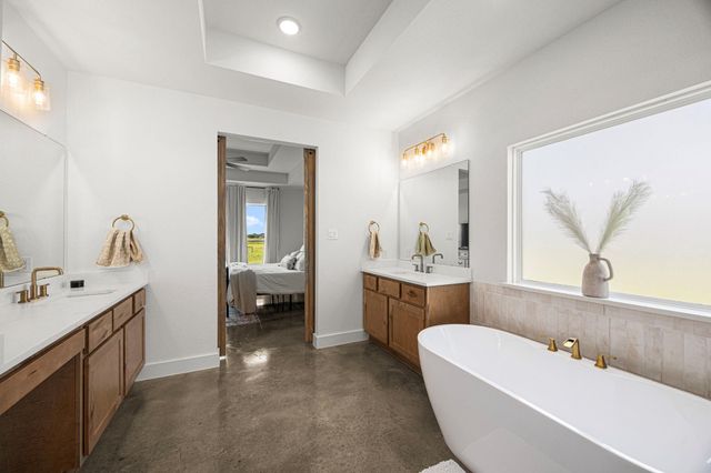 15757 County Road 272, East Bernard, TX 77435