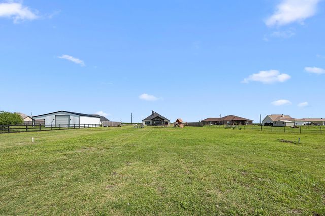 15757 County Road 272, East Bernard, TX 77435