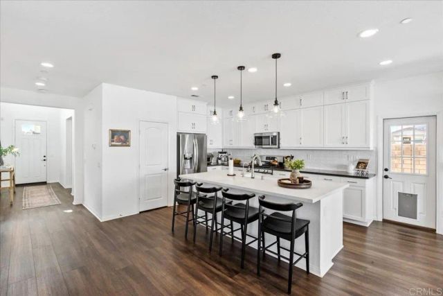 39665 Foxtail Drive, Temecula, CA 92591