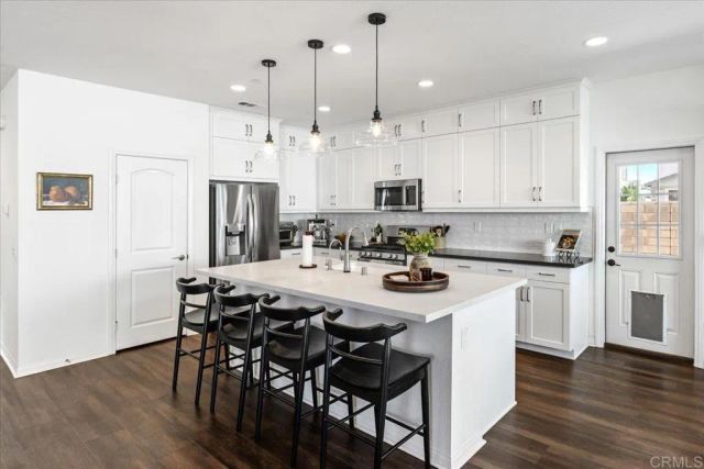 39665 Foxtail Drive, Temecula, CA 92591