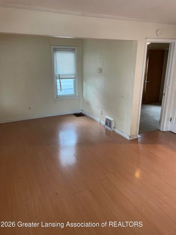1118 Berten Street, Lansing, MI 48910