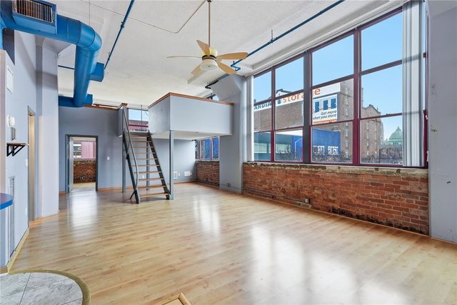 5850 Centre Ave 210, Shadyside, PA 15206