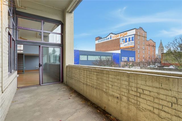 5850 Centre Ave 210, Shadyside, PA 15206