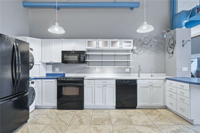 5850 Centre Ave 210, Shadyside, PA 15206