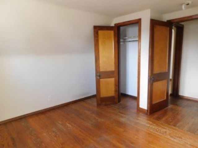 600 Riverview Dr, Dravosburg, PA 15034