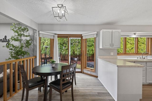 17437 Evener Way, Eden Prairie, MN 55346