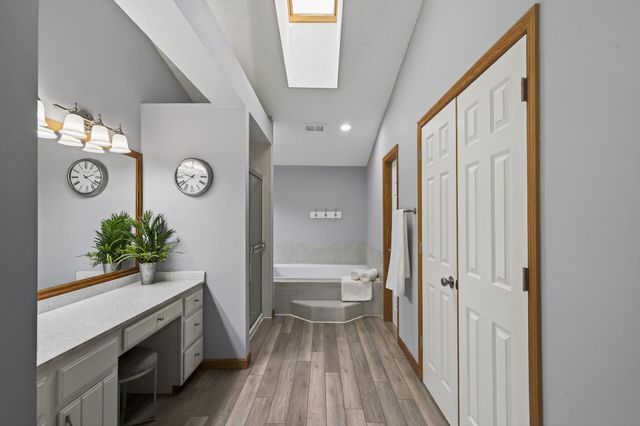 17437 Evener Way, Eden Prairie, MN 55346