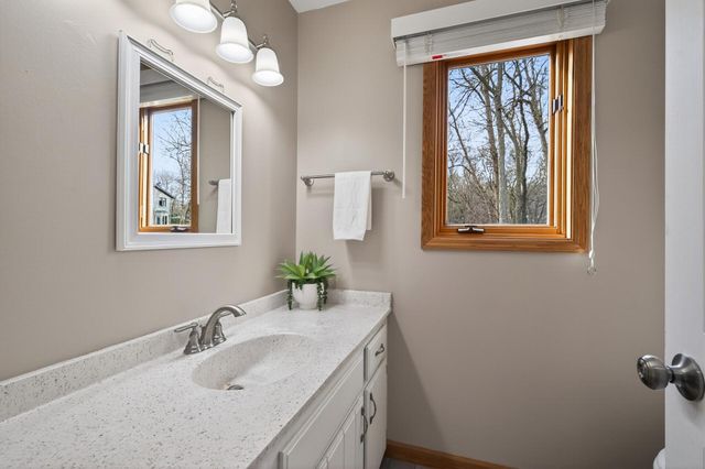 17437 Evener Way, Eden Prairie, MN 55346