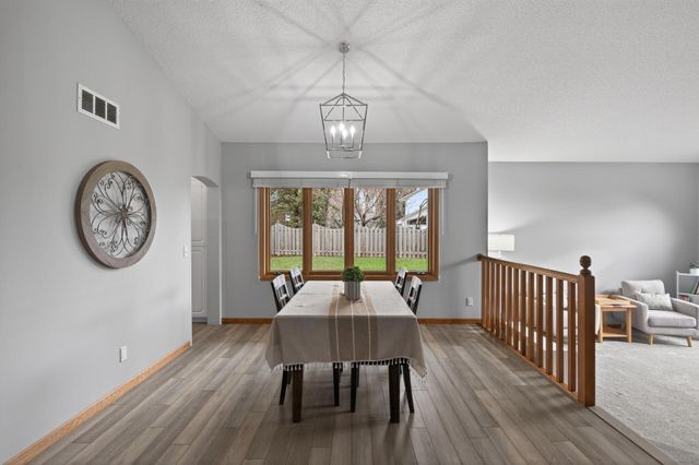 17437 Evener Way, Eden Prairie, MN 55346