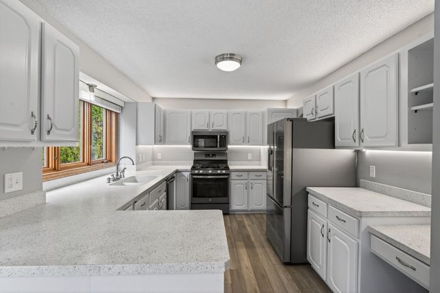 17437 Evener Way, Eden Prairie, MN 55346