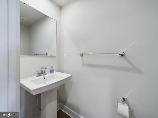 511 SWANSEA DR, Middletown, DE 19709