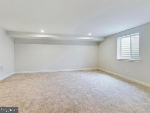 511 SWANSEA DR, Middletown, DE 19709