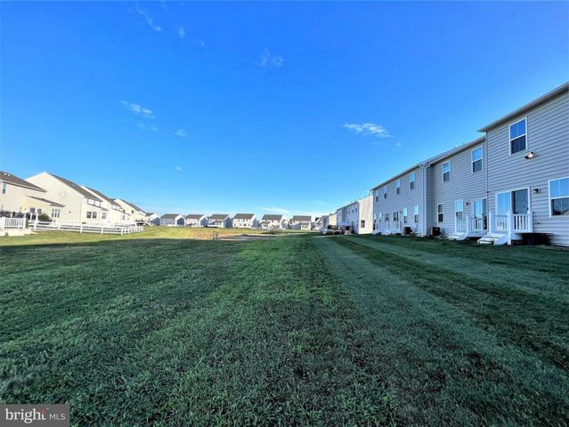 511 SWANSEA DR, Middletown, DE 19709