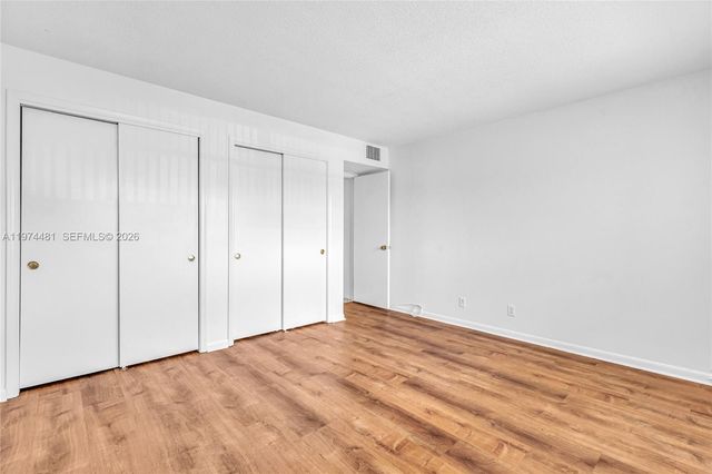 4200 NW 3rd Ct 309, Plantation, FL 33317