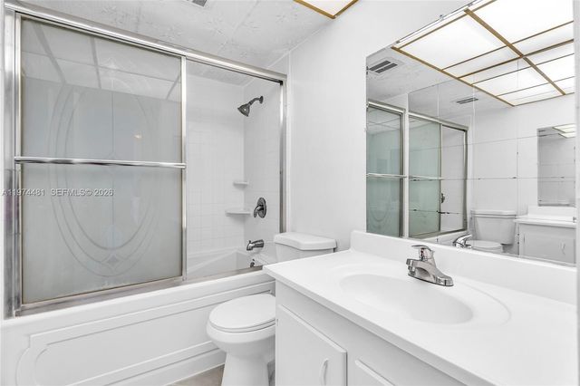 4200 NW 3rd Ct 309, Plantation, FL 33317