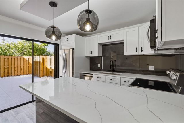 107 Lake Arbor Drive, Palm Springs, FL 33461