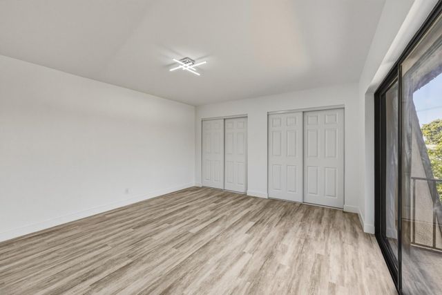 107 Lake Arbor Drive, Palm Springs, FL 33461