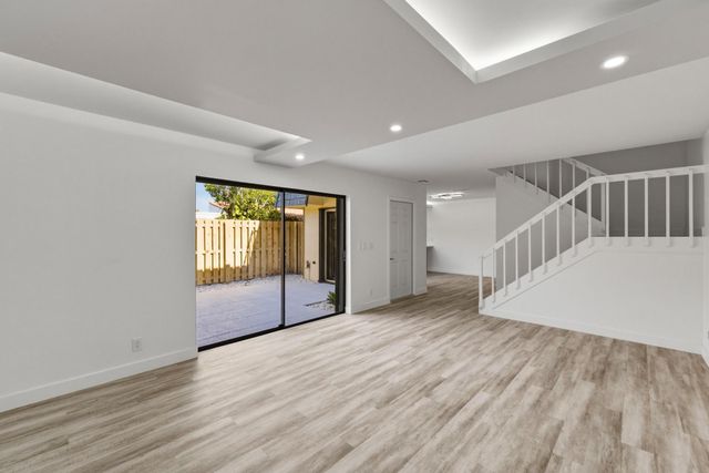 107 Lake Arbor Drive, Palm Springs, FL 33461