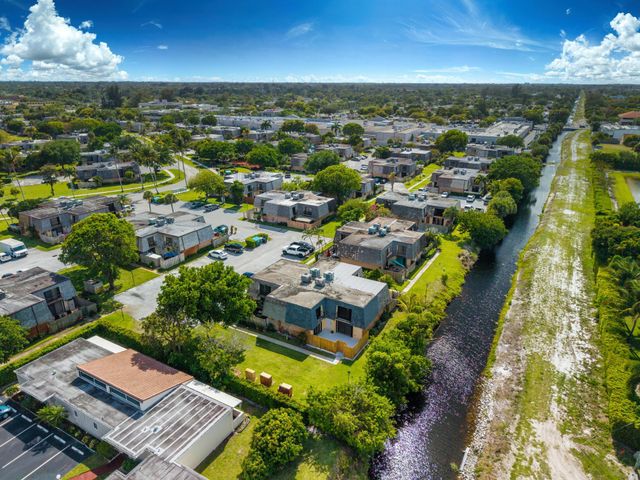 107 Lake Arbor Drive, Palm Springs, FL 33461