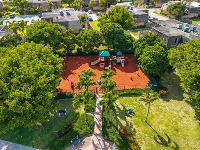 107 Lake Arbor Drive, Palm Springs, FL 33461