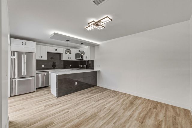 107 Lake Arbor Drive, Palm Springs, FL 33461