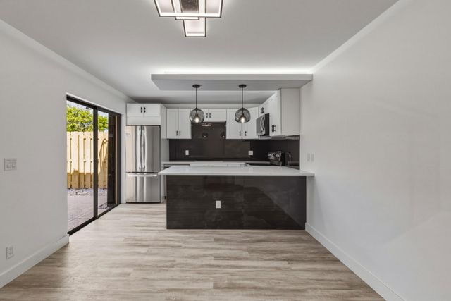 107 Lake Arbor Drive, Palm Springs, FL 33461