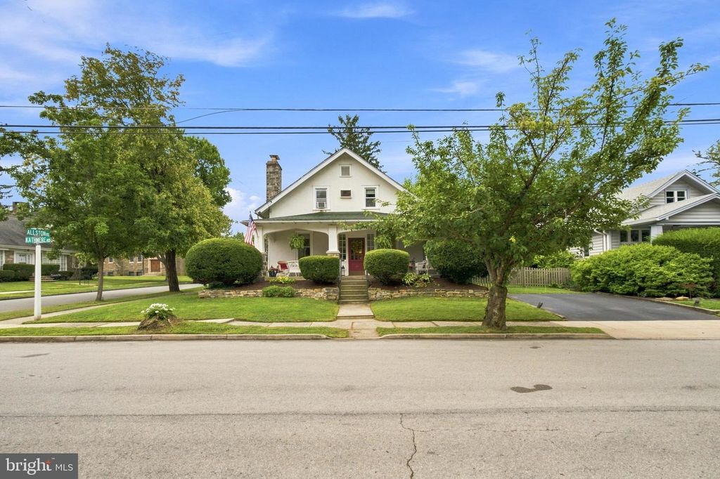 145 KATHMERE RD, HAVERTOWN, PA 19083 — photo 2