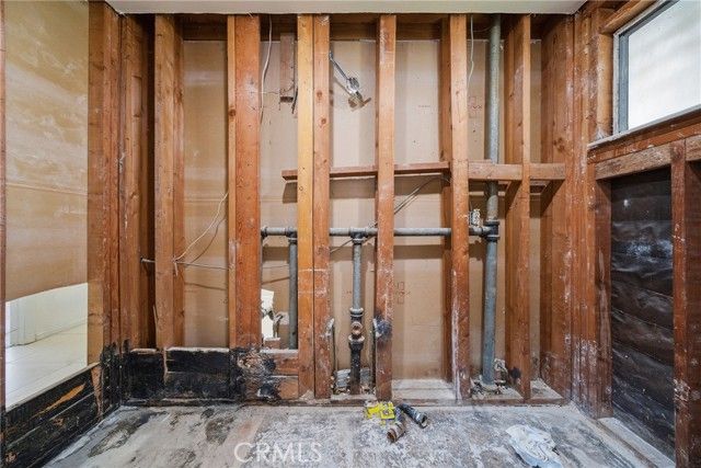 506 S Arapaho Drive, Santa Ana, CA 92704