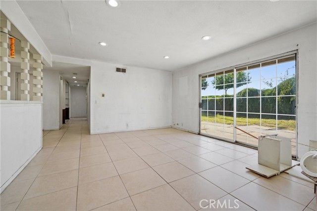 506 S Arapaho Drive, Santa Ana, CA 92704