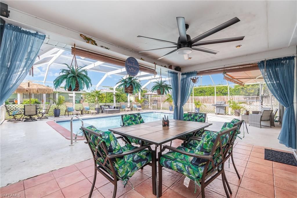 Image 22 of property listing at 212 SE 45TH ST, Cape Coral, FL 33904