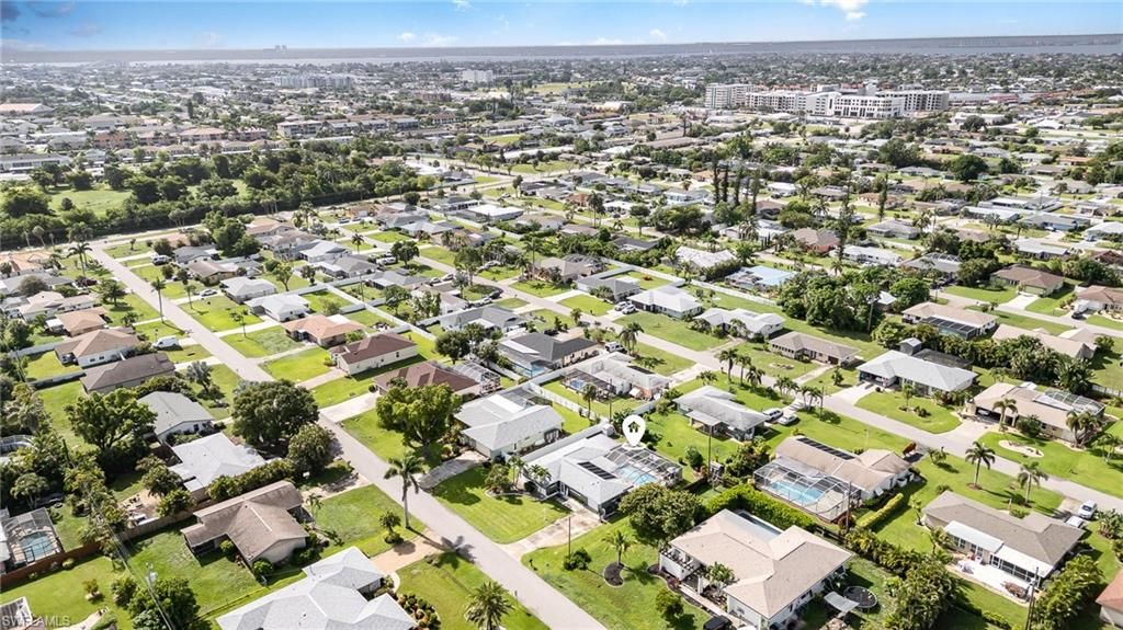 Image 33 of property listing at 212 SE 45TH ST, Cape Coral, FL 33904