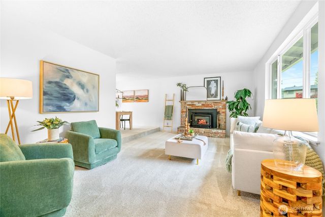 19214 6th Avenue E, Spanaway, WA 98357