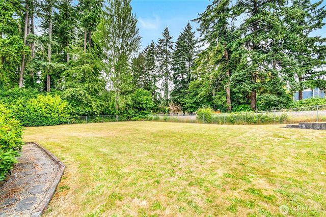 19214 6th Avenue E, Spanaway, WA 98357