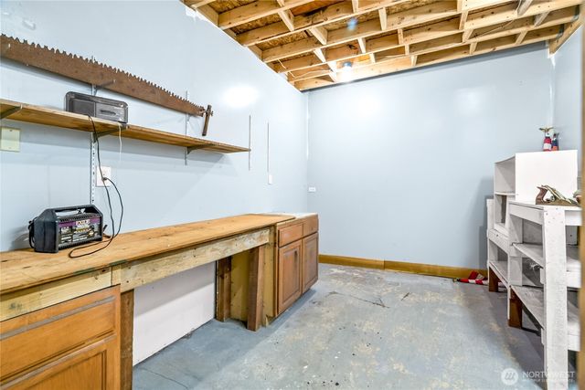 19214 6th Avenue E, Spanaway, WA 98357