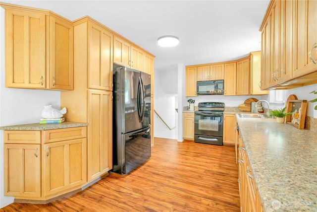 19214 6th Avenue E, Spanaway, WA 98357