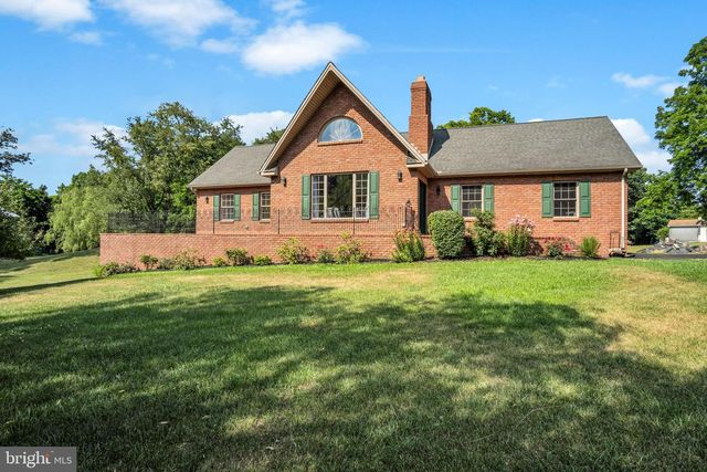 246 LEEDS ROAD, Newville, PA 17241