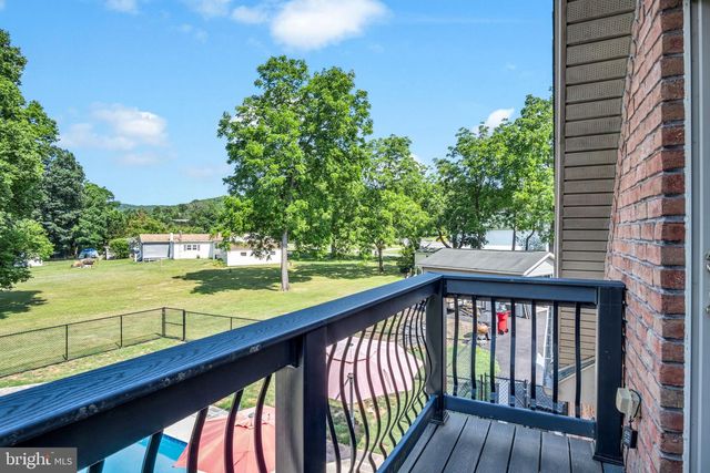 246 LEEDS ROAD, Newville, PA 17241