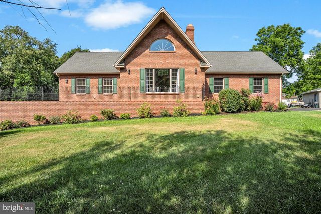246 LEEDS ROAD, Newville, PA 17241