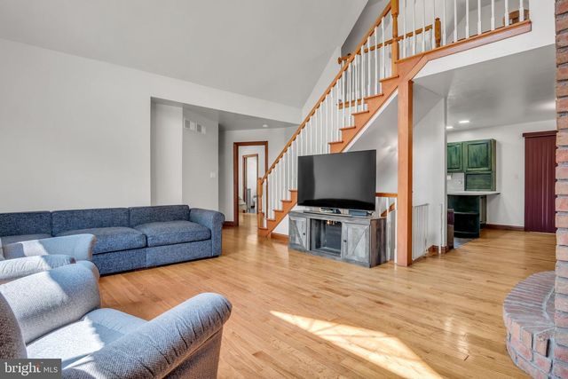 246 LEEDS ROAD, Newville, PA 17241