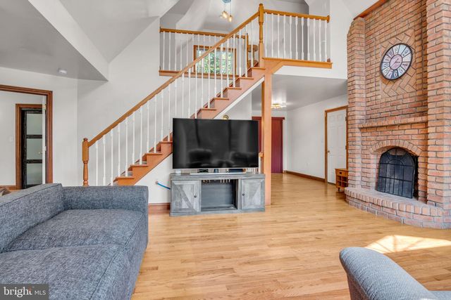 246 LEEDS ROAD, Newville, PA 17241