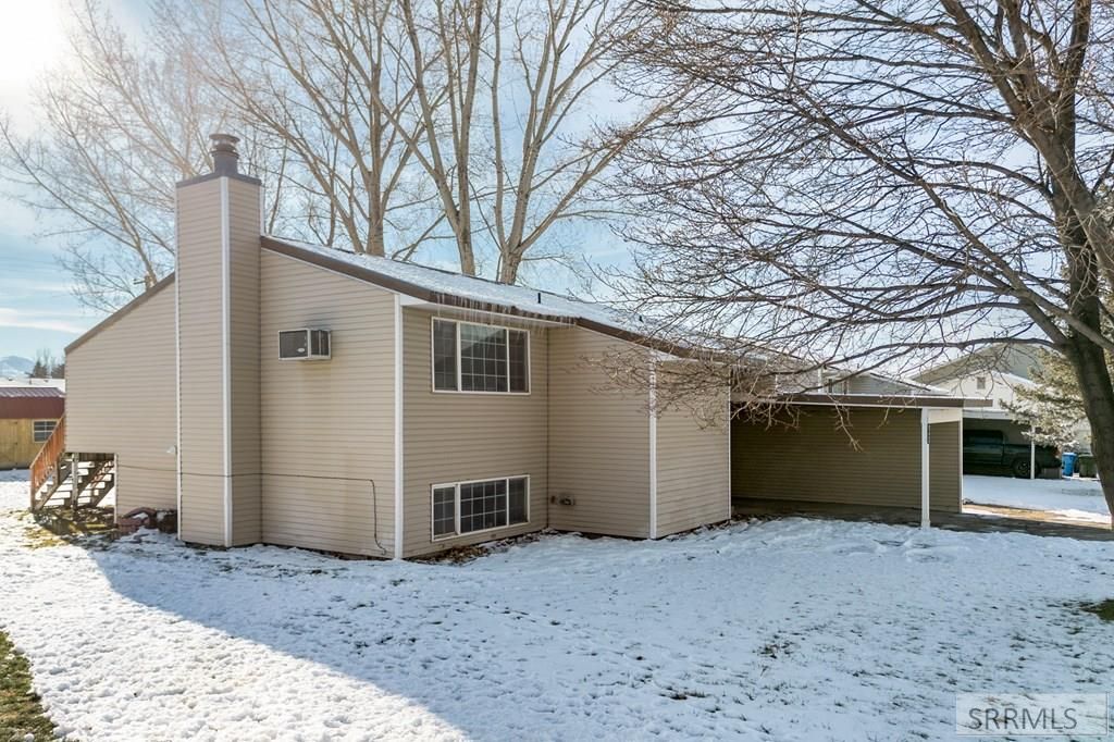 Image 2 of property listing at 1965 Butte Street, Pocatello, ID 83201