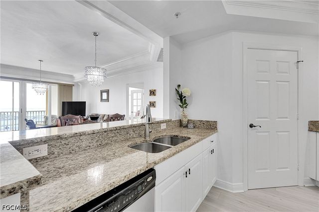 2745 1st ST 1901, Fort Myers, FL 33916