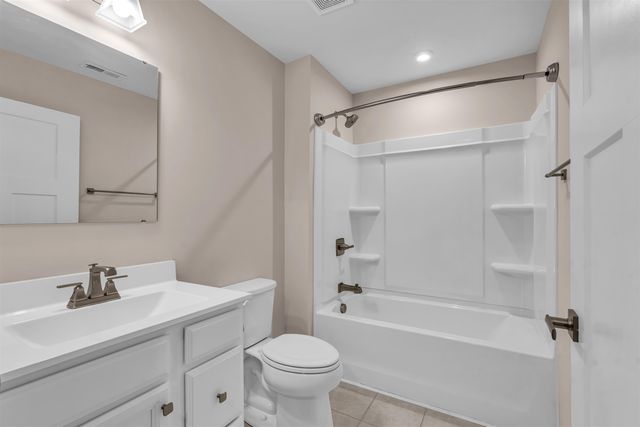 10 Tippetts Court, Piedmont, SC 29673