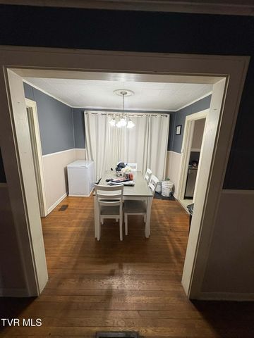 11821 Central Street, Coeburn, VA 24230