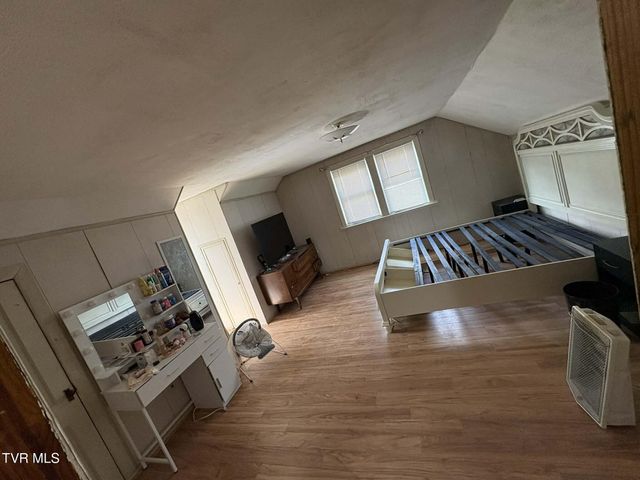 11821 Central Street, Coeburn, VA 24230