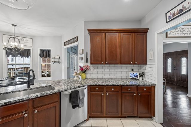 119 Christi Pl, Pleasant View, TN 37146