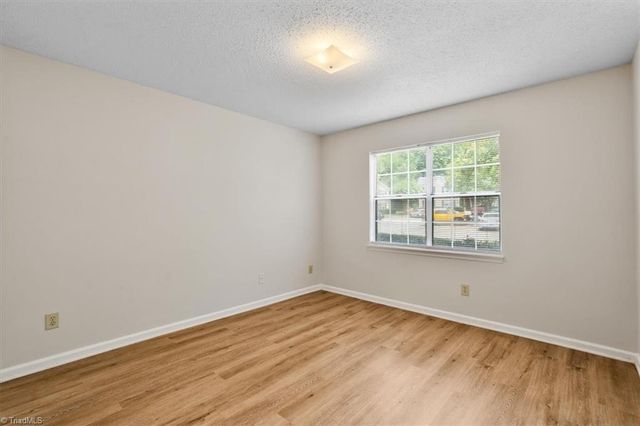 2219 New Garden Road A, Greensboro, NC 27410